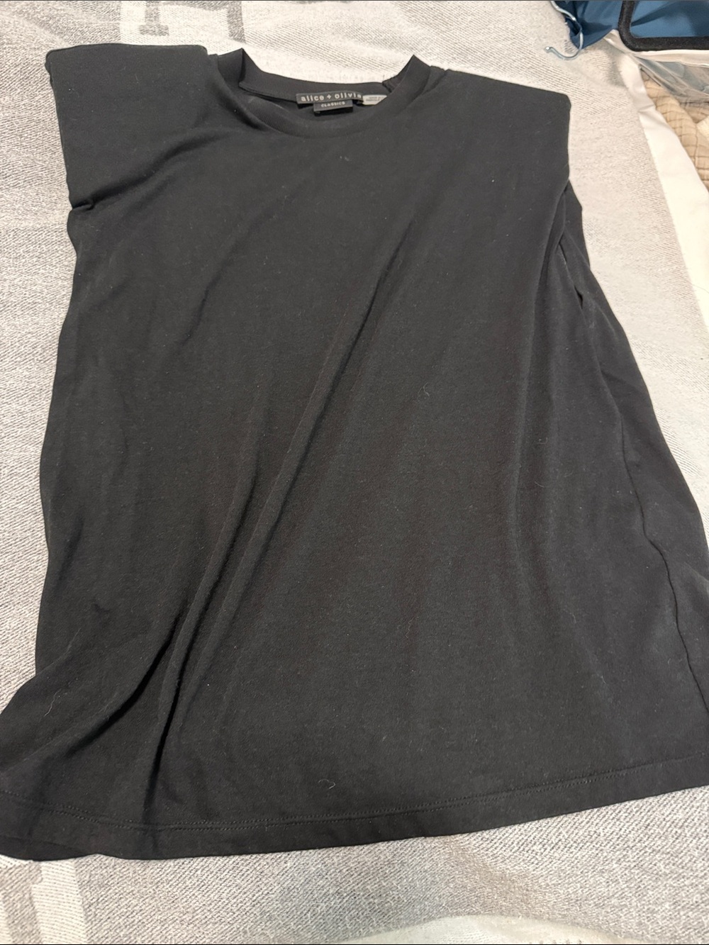 Alice + Olivia Black Sleeveless Crewneck Top